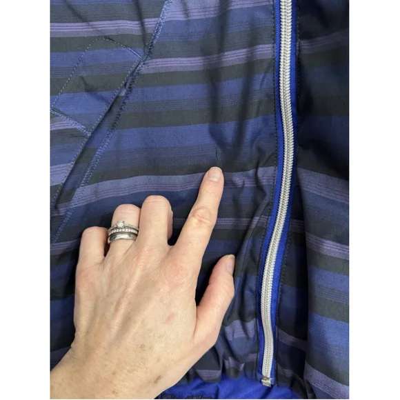 Lululemon Women's 4 Blue Black Striped Zip Front Run Hustle Jacket Packable Hood - Picture 5 of 14